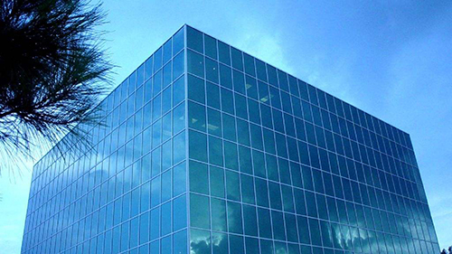 The management of glass machinery enterprises should adopt modern mode